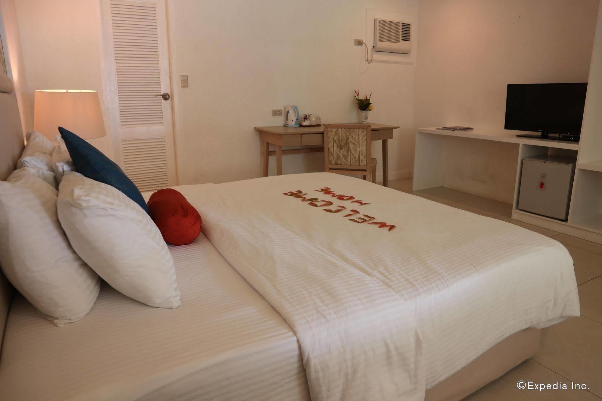 Sta. Monica Beach Club Dumaguete City Экстерьер фото