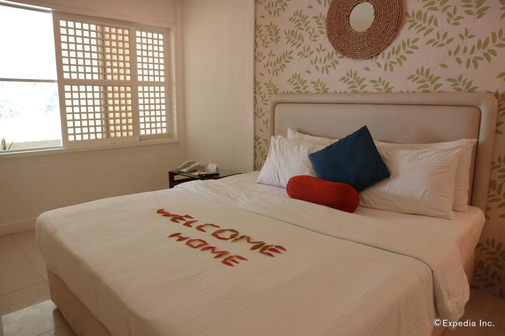 Sta. Monica Beach Club Dumaguete City Экстерьер фото